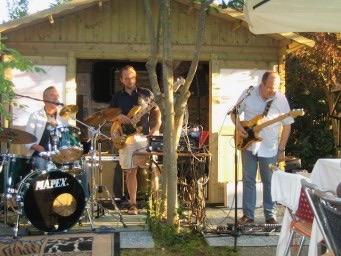 Mr. Tambourine Band - foto 4